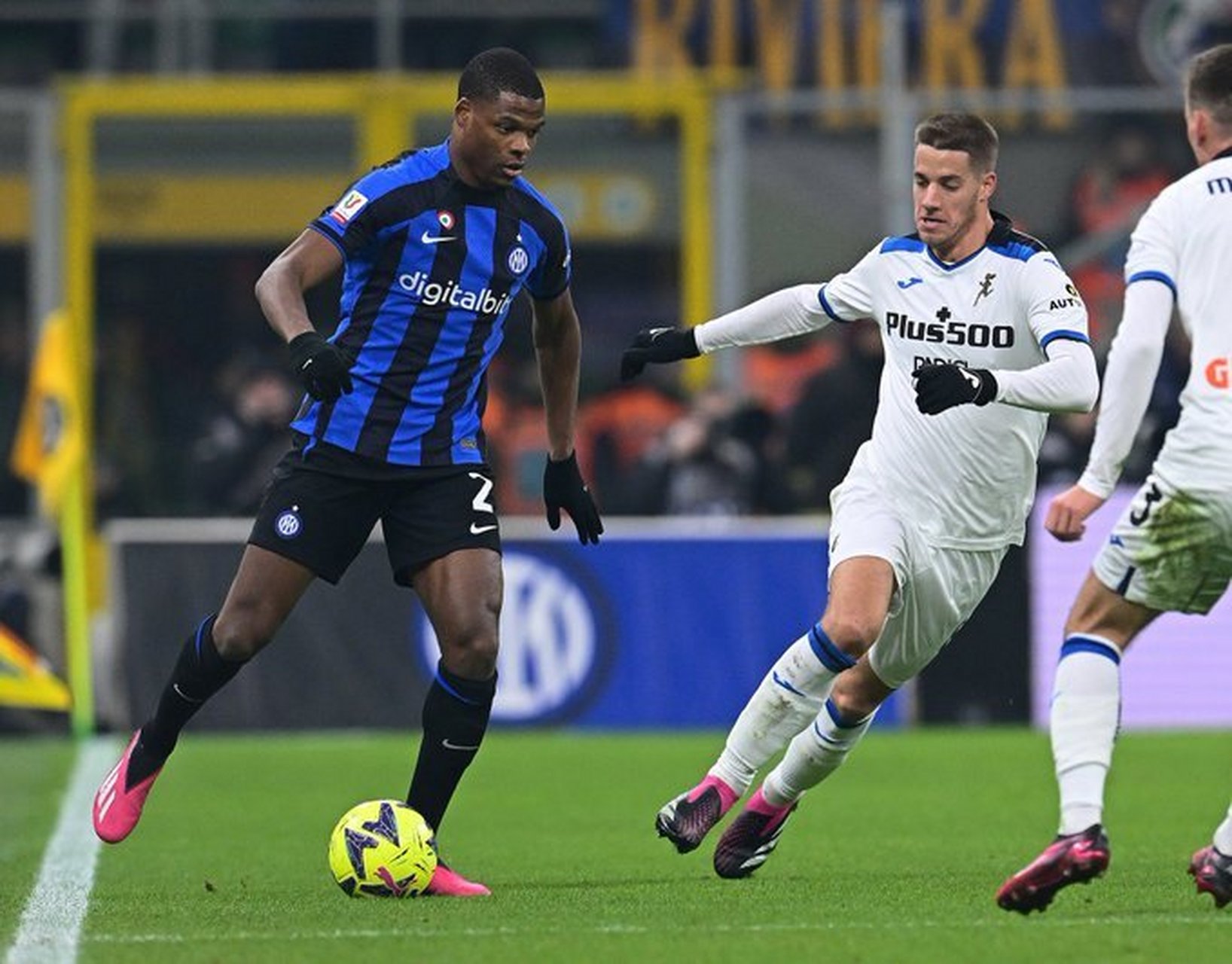 星空体育-转折点国际米兰临场应变；意大利杯今晚攻防权衡；引发热议；球探报告显示潜力的简单介绍