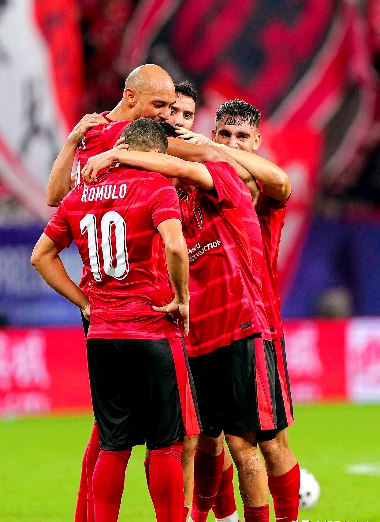 意甲国际比赛日再迎强敌，成都蓉城队长鼓劲，主帅态度——信心回归，年轻球员得到机会的简单介绍